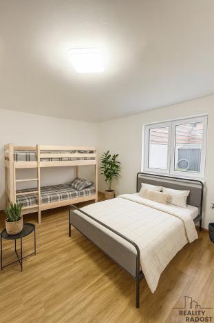 Prodej rodinného domu, Zaječí, Zahradní, 250 m2