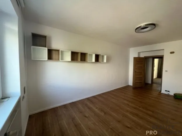 Pronájem bytu 2+1, Hodonín, Velkomoravská, 60 m2