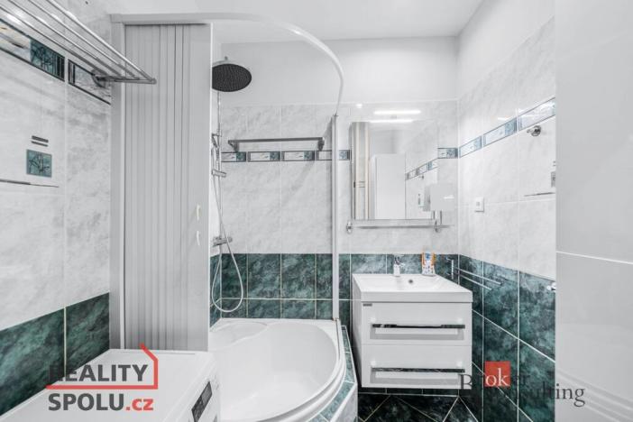 Prodej bytu 3+1, Plzeň - Jižní Předměstí, Alešova, 73 m2