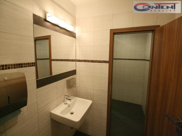 Pronájem kanceláře, Praha - Dolní Chabry, Dopraváků, 262 m2