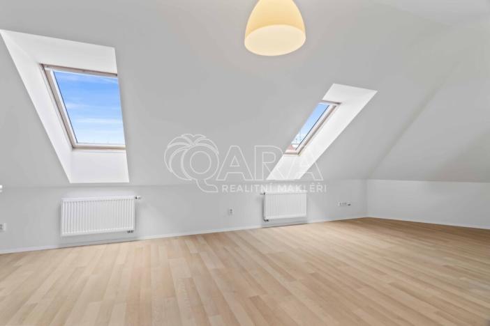 Pronájem bytu 3+kk, Praha - Vysočany, Spojovací, 91 m2