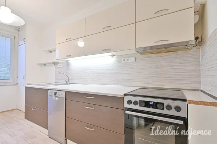 Pronájem bytu 4+1, Brno, Valtická, 76 m2