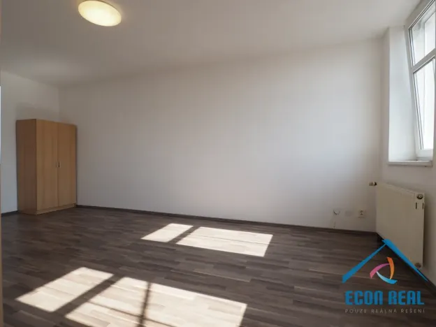 Prodej činžovního domu, Benátky nad Jizerou - Benátky nad Jizerou I, Husovo náměstí, 807 m2