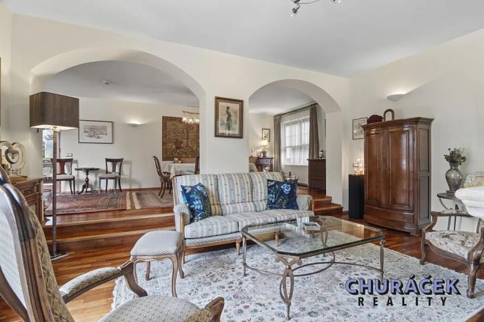 Prodej rodinného domu, Ohrobec, Oblouková, 446 m2