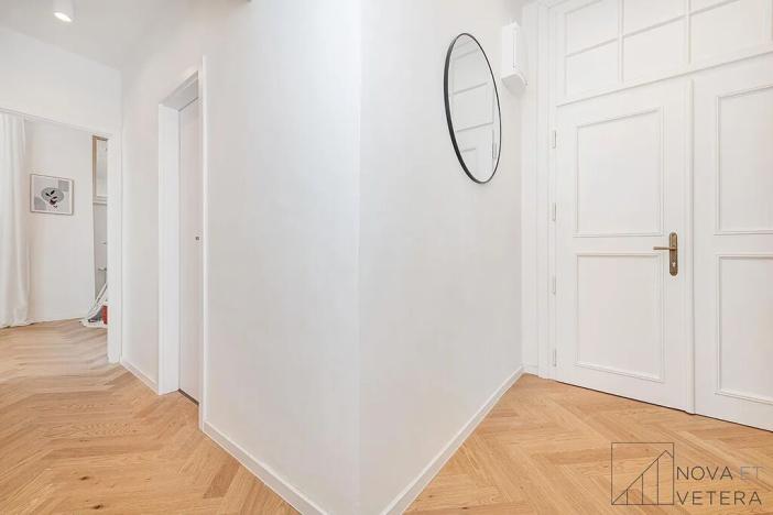 Prodej bytu 4+kk, Praha - Holešovice, Na Maninách, 95 m2