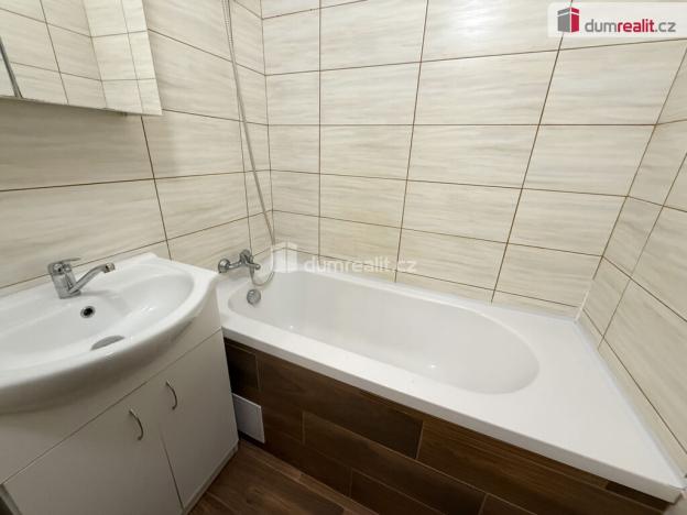 Pronájem bytu 2+1, Frenštát pod Radhoštěm, Školská čtvrť, 53 m2