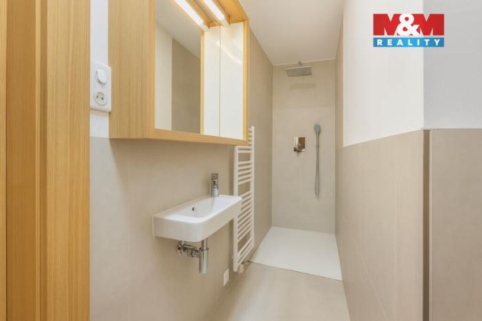 Prodej rodinného domu, Praha - Libuš, V Hrobech, 279 m2