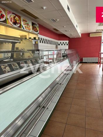 Pronájem obchodního prostoru, Zlín, Trávník, 30 m2