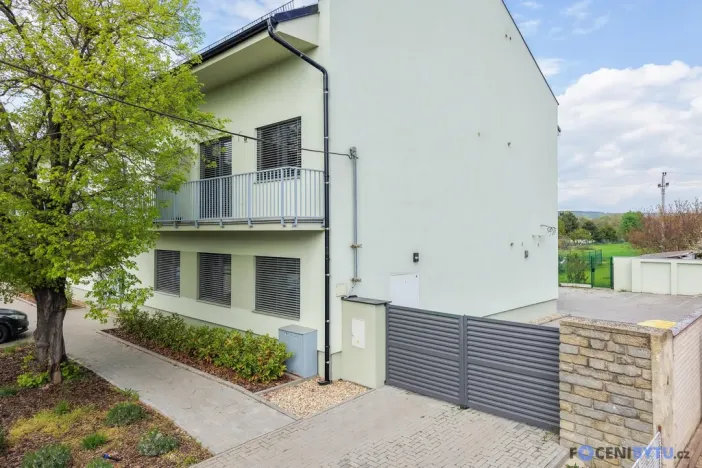 Prodej bytu 3+kk, Přísnotice, Výhon, 87 m2