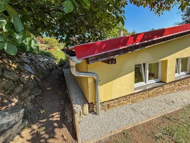 Prodej bytu 2+kk, Červené Pečky, Dobešovice, 66 m2