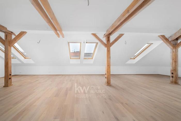 Prodej bytu 5+kk, Praha - Dejvice, Buzulucká, 239 m2