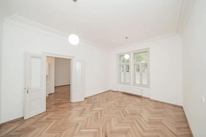 Pronájem bytu 2+kk, Praha - Vinohrady, Balbínova, 59 m2