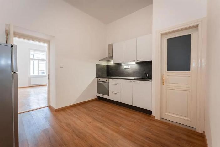 Pronájem bytu 2+kk, Praha - Nové Město, Lípová, 41 m2