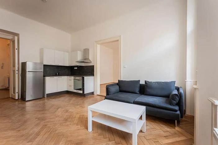 Pronájem bytu 2+kk, Praha - Nové Město, Lípová, 61 m2