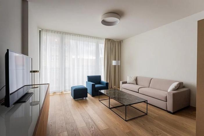 Pronájem bytu 2+kk, Praha - Smíchov, Holečkova, 88 m2