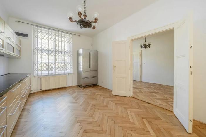 Pronájem vily, Praha - Střešovice, Cukrovarnická, 227 m2