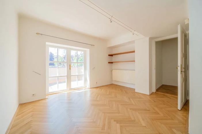 Pronájem vily, Praha - Střešovice, Cukrovarnická, 227 m2