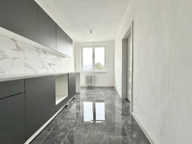 Prodej bytu 3+1, Ústí nad Labem - Krásné Březno, Anežky České, 72 m2