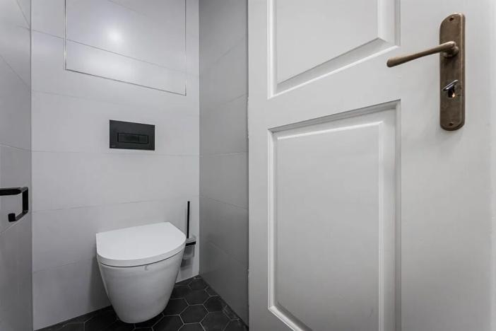 Pronájem obchodního prostoru, Praha - Malá Strana, Vlašská, 98 m2