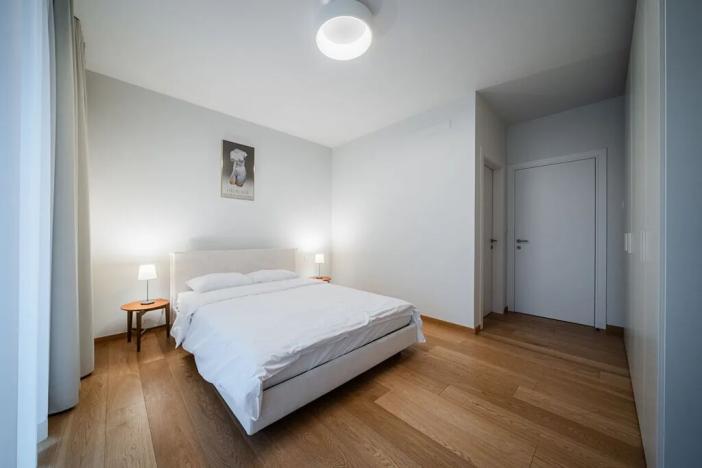 Pronájem bytu 2+kk, Praha - Smíchov, Holečkova, 77 m2