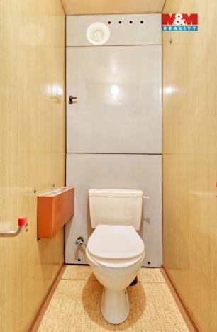 Prodej bytu 3+1, Karlovy Vary, U Koupaliště, 70 m2