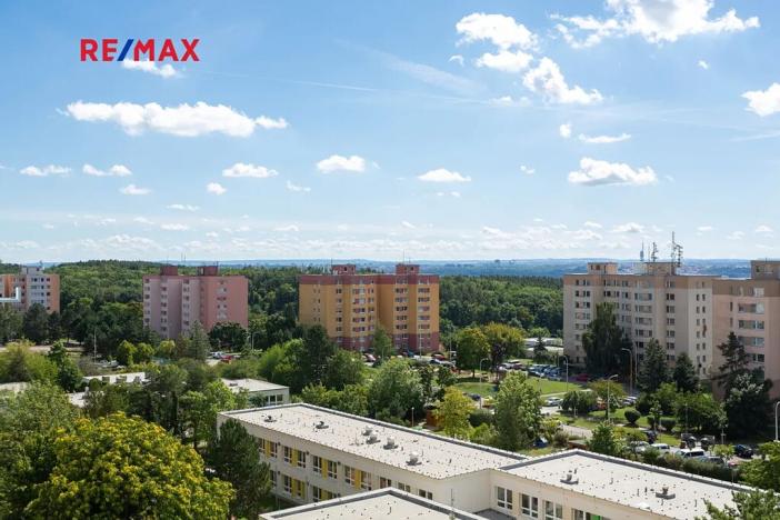 Pronájem bytu 1+1, Praha - Troja, Krynická, 29 m2