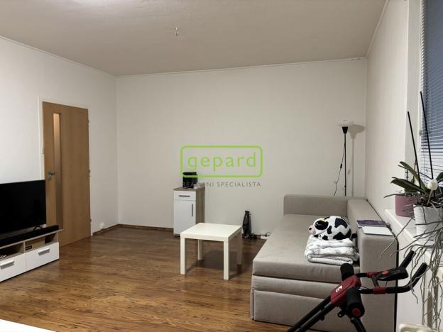 Pronájem bytu 1+1, Liberec - Liberec XIII-Nové Pavlovice, Bezová, 39 m2