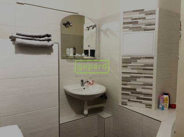 Pronájem bytu 1+1, Liberec - Liberec XIII-Nové Pavlovice, Bezová, 39 m2