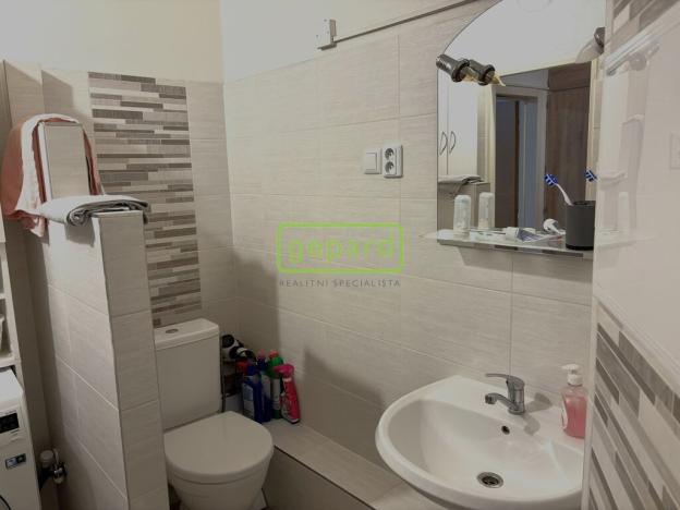 Pronájem bytu 1+1, Liberec - Liberec XIII-Nové Pavlovice, Bezová, 39 m2