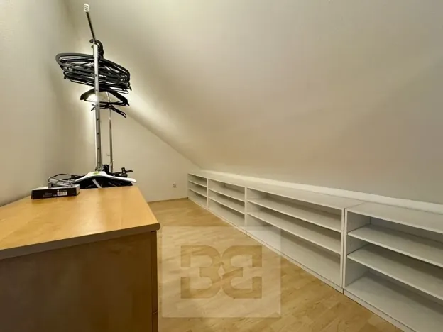 Pronájem rodinného domu, Česká, 200 m2