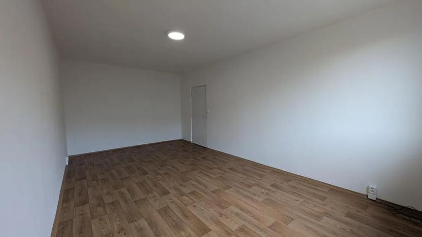 Pronájem bytu 2+1, Chomutov, Dřínovská, 61 m2