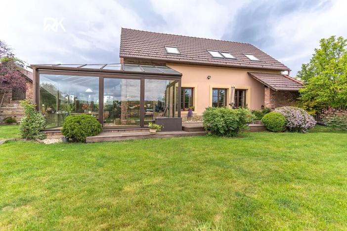 Prodej rodinného domu, Bříství, 375 m2