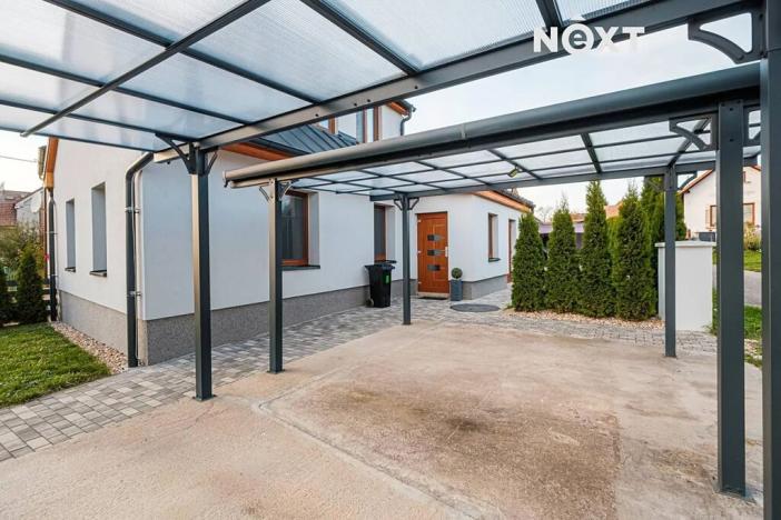 Prodej rodinného domu, Třebnouševes, 230 m2