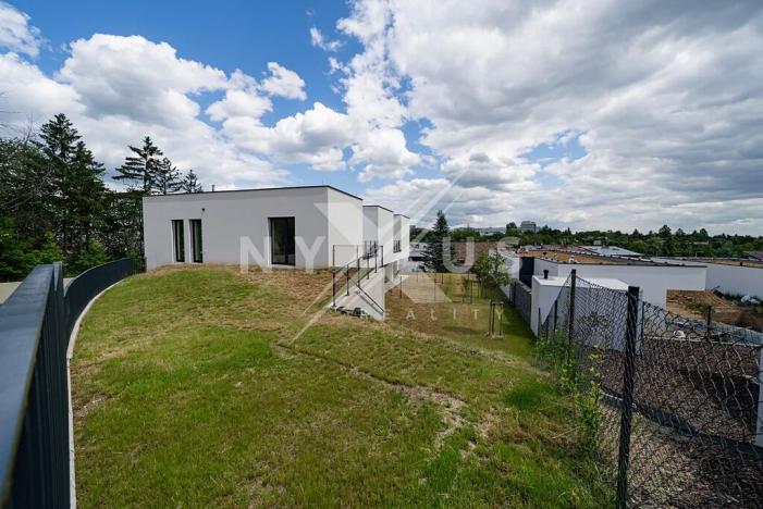 Prodej rodinného domu, Praha - Lysolaje, K Housličkám, 250 m2