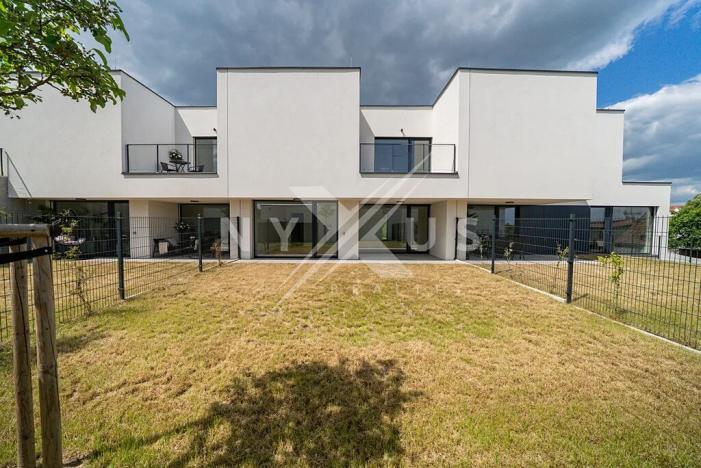 Prodej rodinného domu, Praha - Lysolaje, K Housličkám, 250 m2