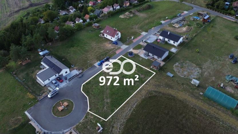 Prodej pozemku pro bydlení, Charvatce, 972 m2