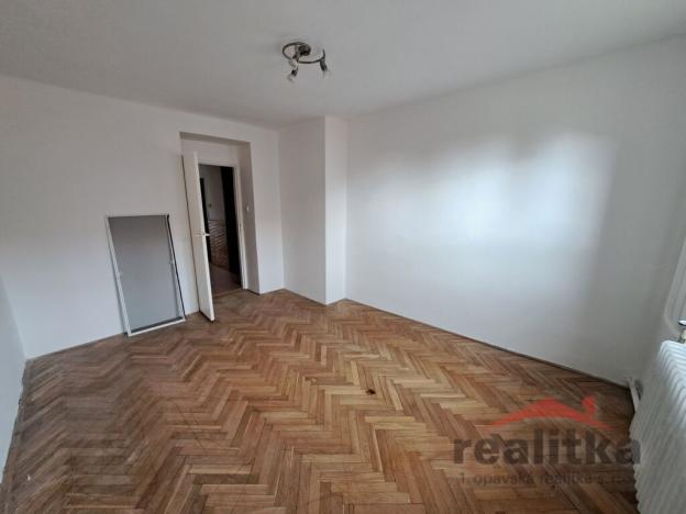 Prodej bytu 3+1, Opava, Polní, 69 m2