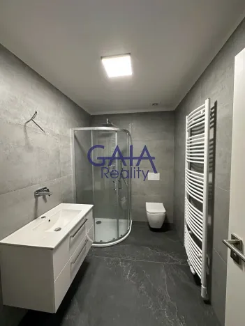 Pronájem bytu 2+1, Kyjov, třída Komenského, 48 m2