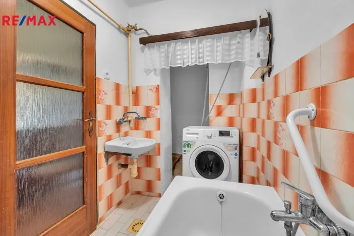 Prodej rodinného domu, Libčany, 227 m2