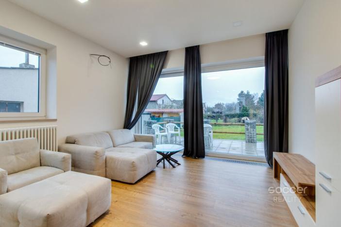 Pronájem bytu 2+kk, Jirny - Nové Jirny, Dělnická, 60 m2