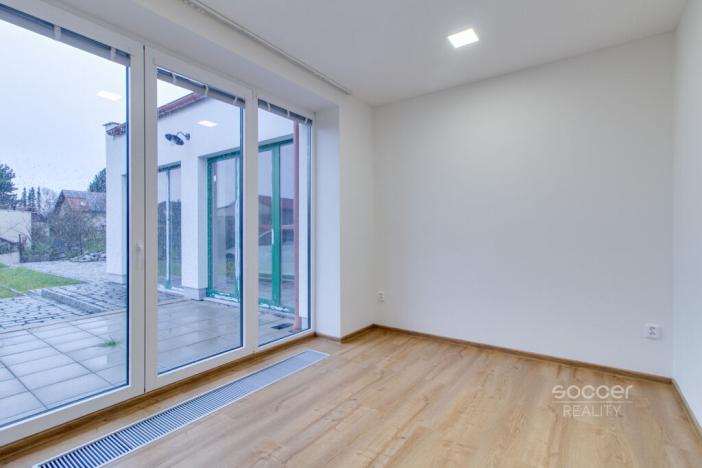 Pronájem bytu 2+kk, Jirny - Nové Jirny, Dělnická, 60 m2