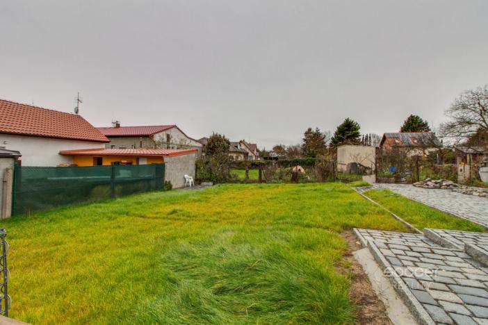 Pronájem bytu 2+kk, Jirny - Nové Jirny, Dělnická, 60 m2