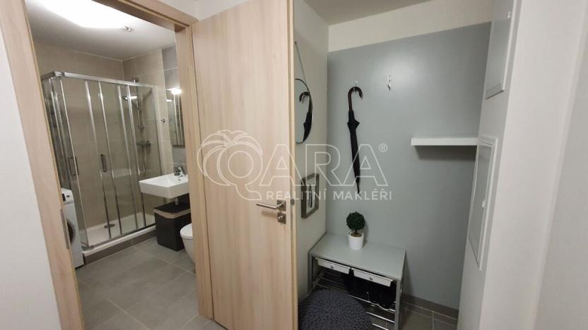 Pronájem bytu 1+kk, Praha - Stodůlky, Petržílkova, 42 m2