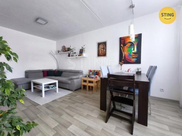 Prodej bytu 3+1, Větrný Jeníkov, 74 m2