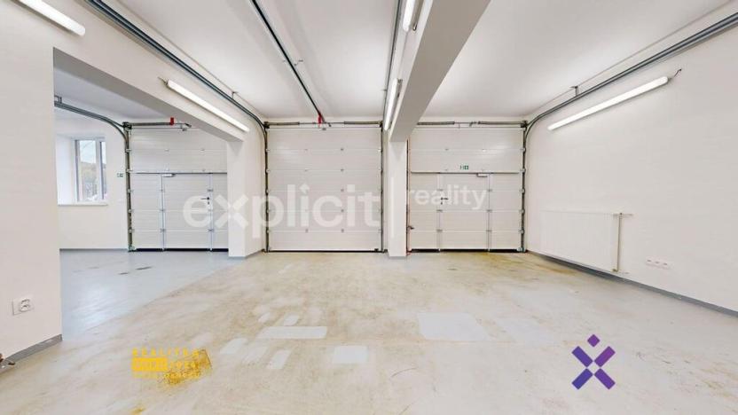 Pronájem skladu, Zlín, U Tescomy, 174 m2