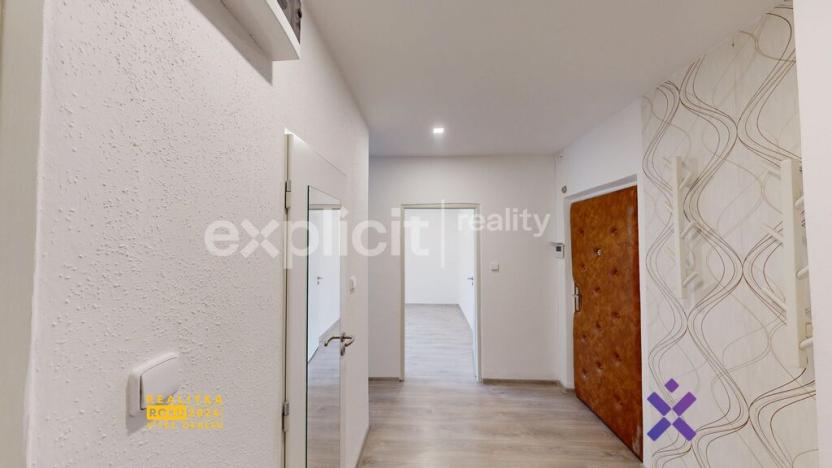 Pronájem bytu 2+1, Kroměříž, Velehradská, 62 m2