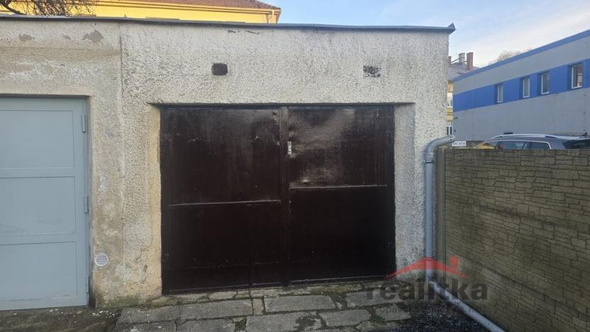 Prodej garáže, Opava, Oblouková, 20 m2