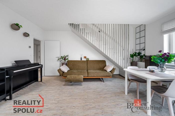 Prodej rodinného domu, Polerady, 77 m2