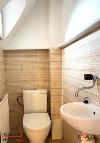 Pronájem bytu 2+1, Praha, 80 m2