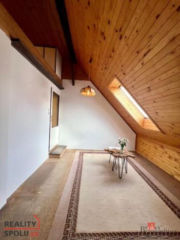 Pronájem bytu 2+1, Praha, 80 m2